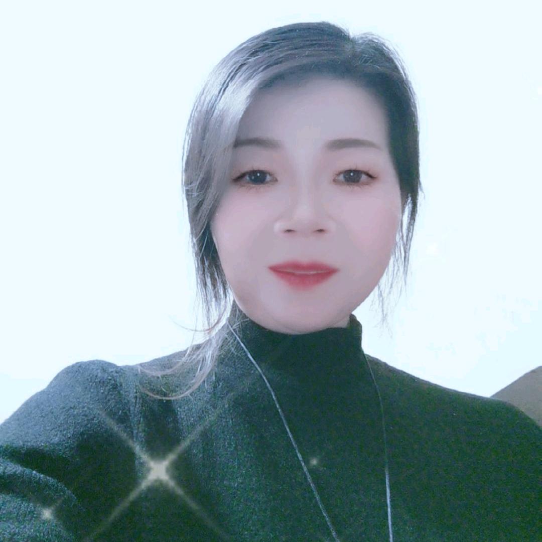 爱唱歌的开心姐