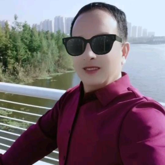 王总，药厂招工人
