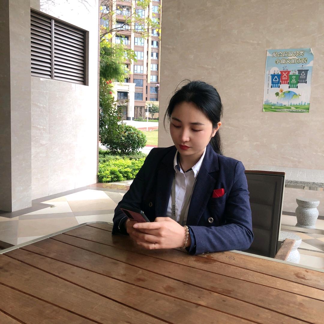 新世纪•谭玉连