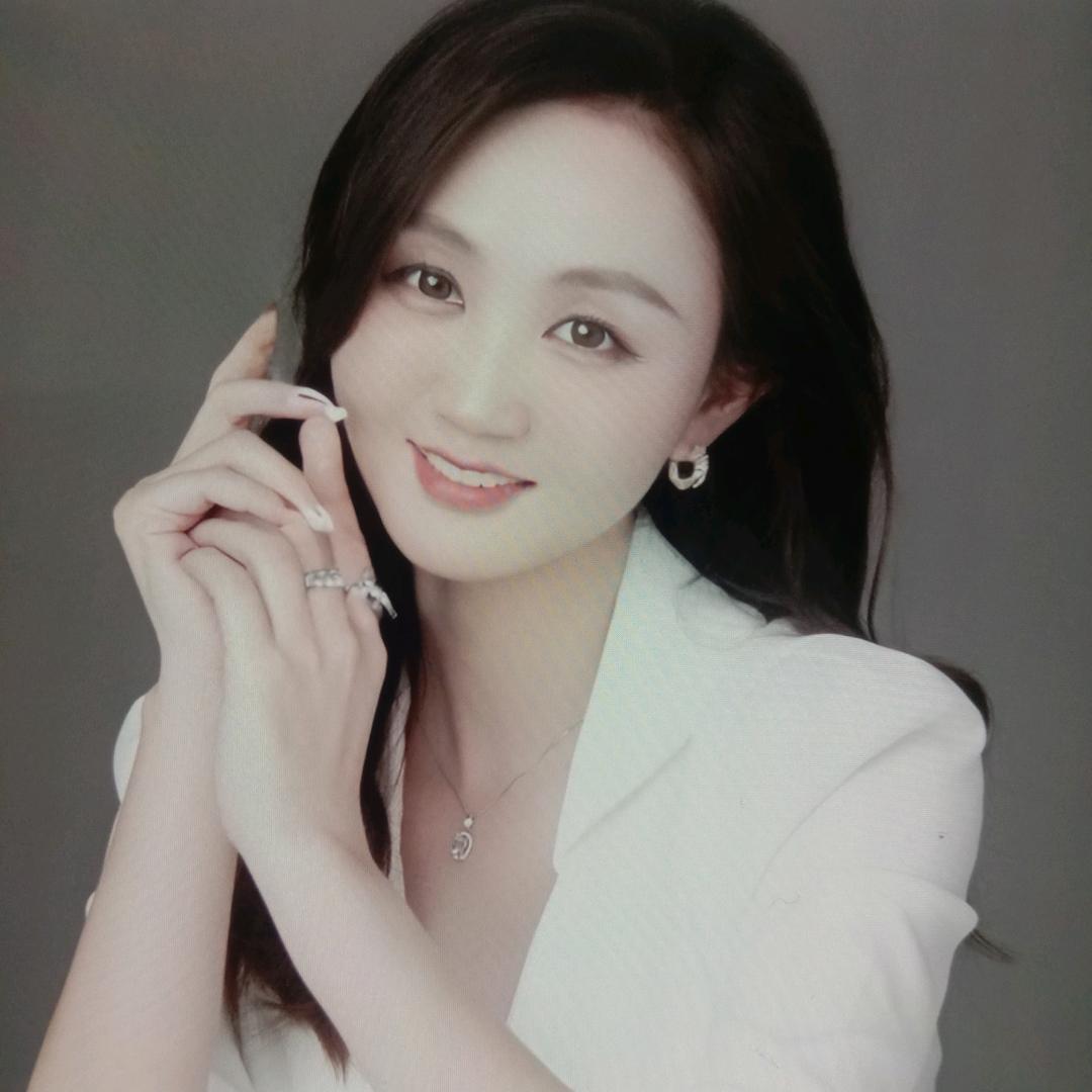 启聚珊珊的秘密