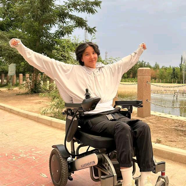 叫我小布就可以