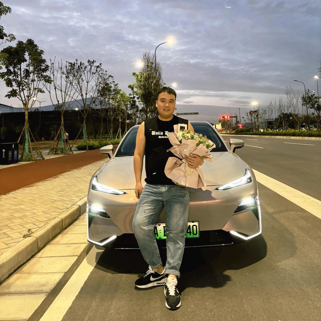 小凯说车（金巨和名车）