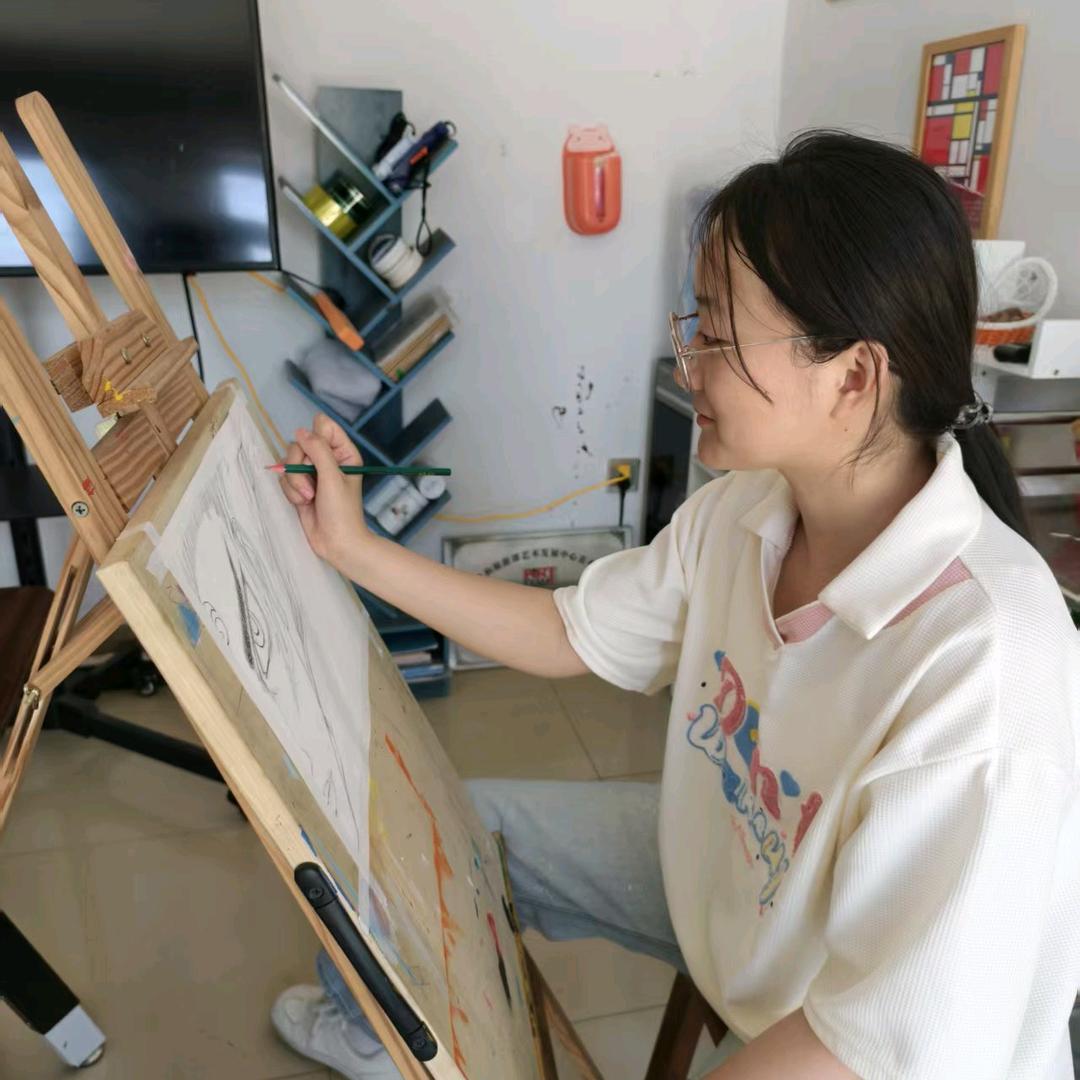 乡村美育—程程老师