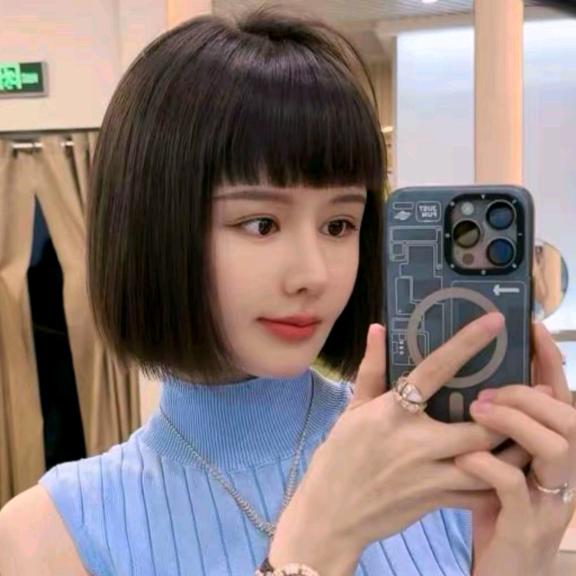 美哒兔@爆款穿搭