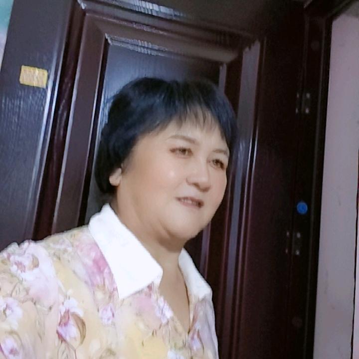 乡里大妈