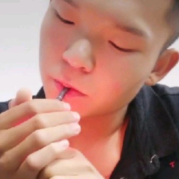 小啊鹏￥