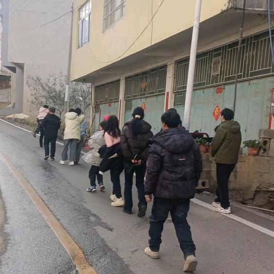 时间总让人成长，却不指明方向