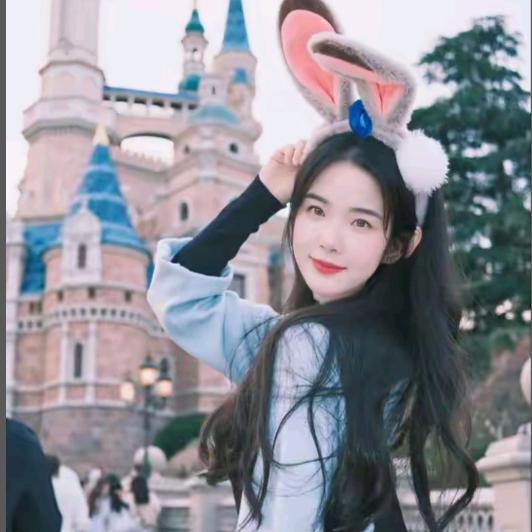 一个月亮