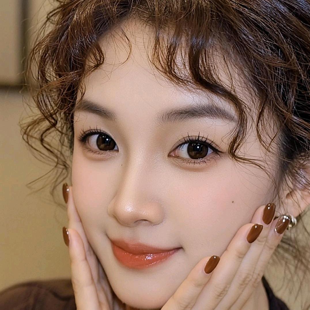 爱吃青菜的文子