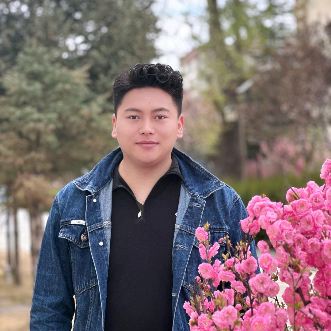 哦罗文化传媒有限公司