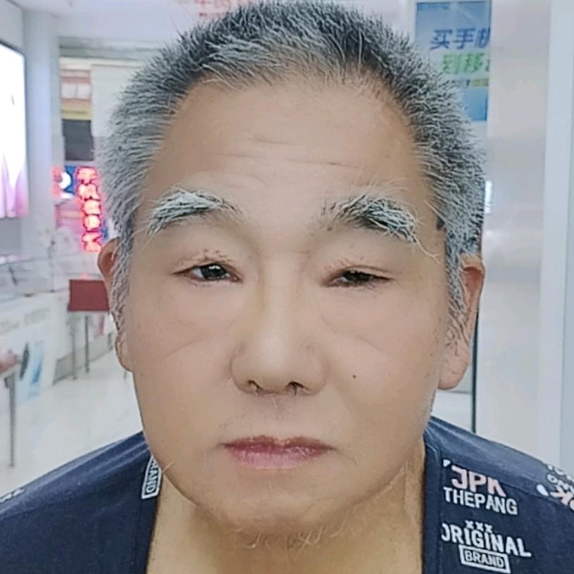 爱唱歌的王老头