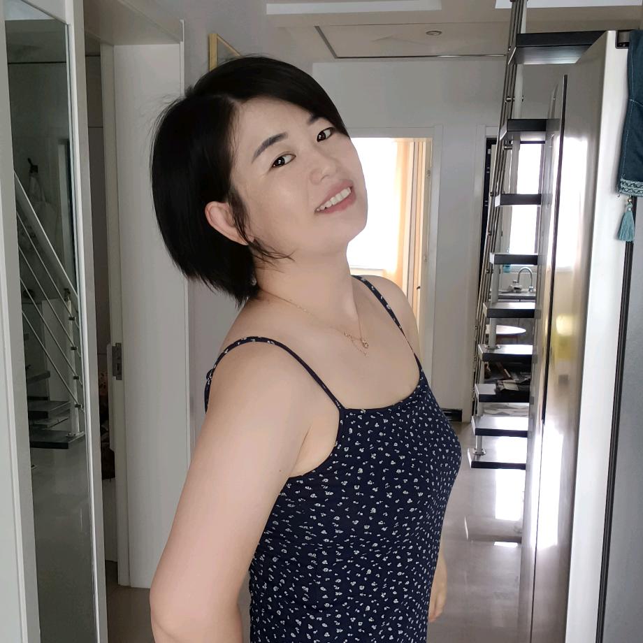 张玮真