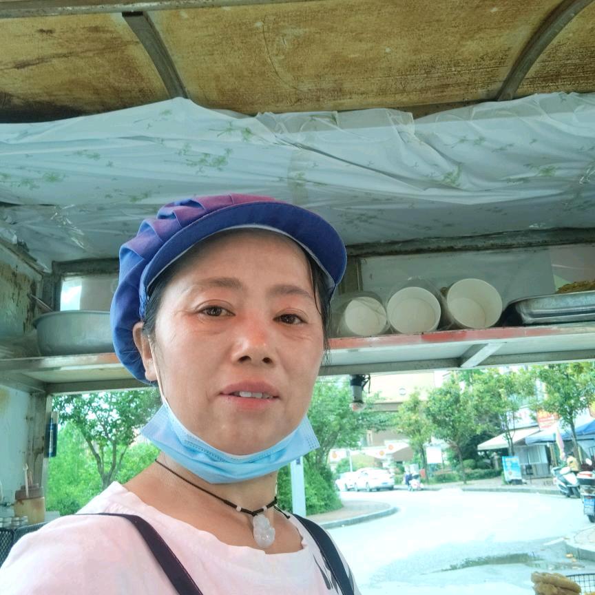 杨二姐🌹晚上9点开播。