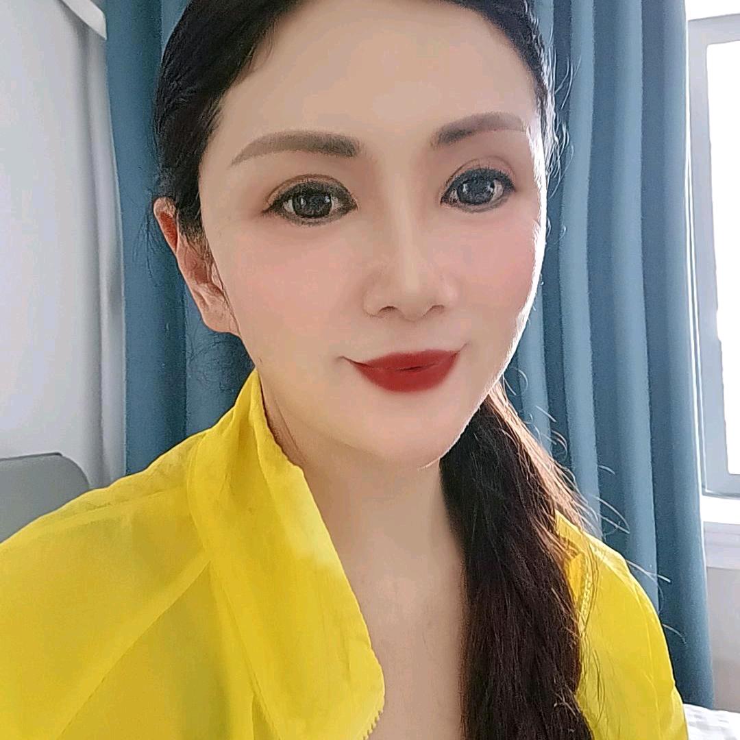 丽姐穿搭
