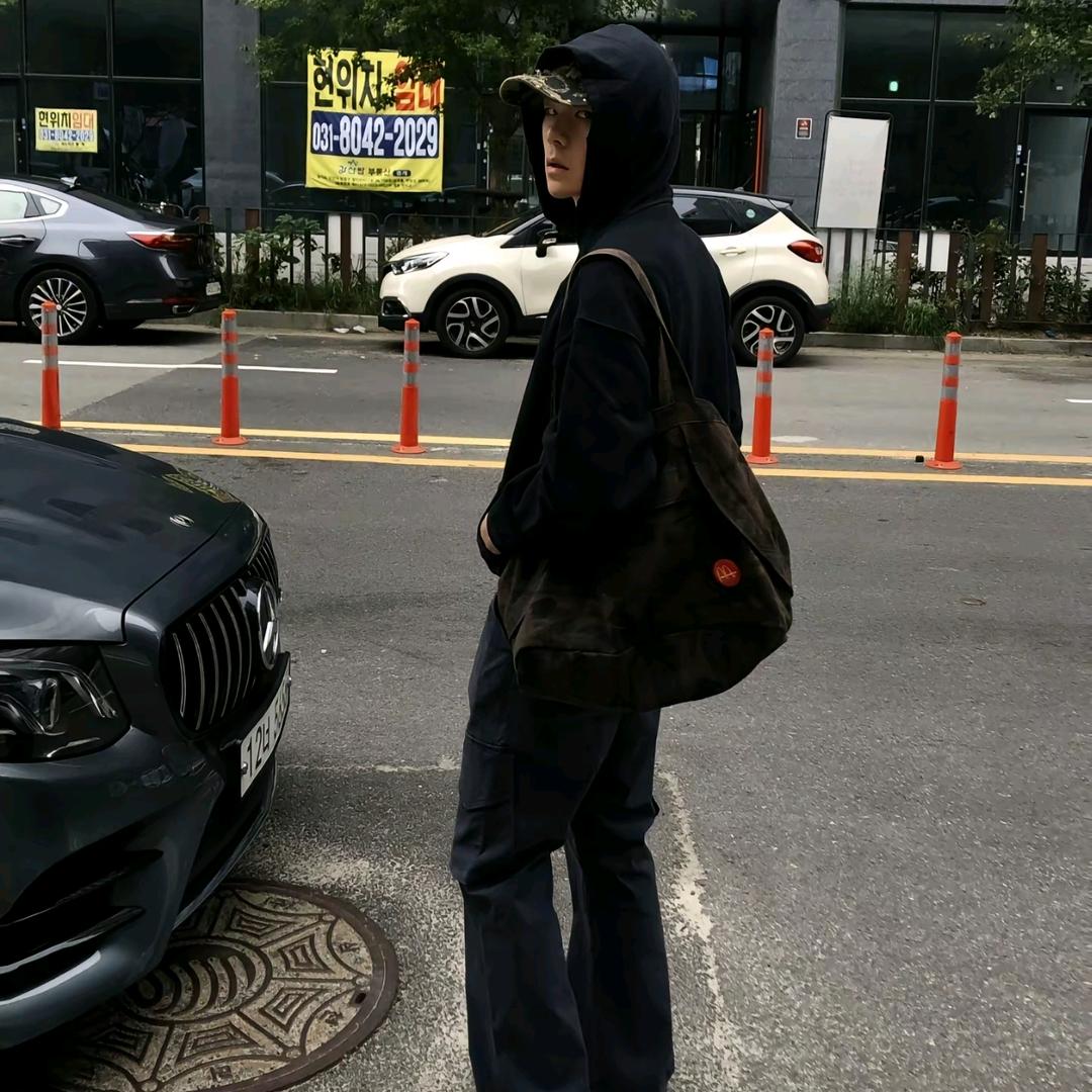 Duan、