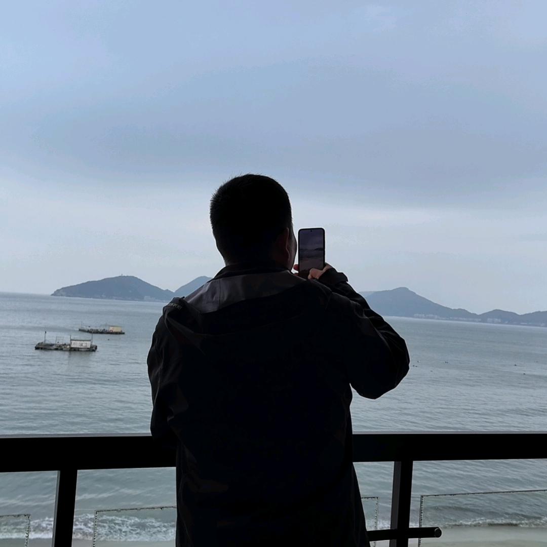九零后小伙