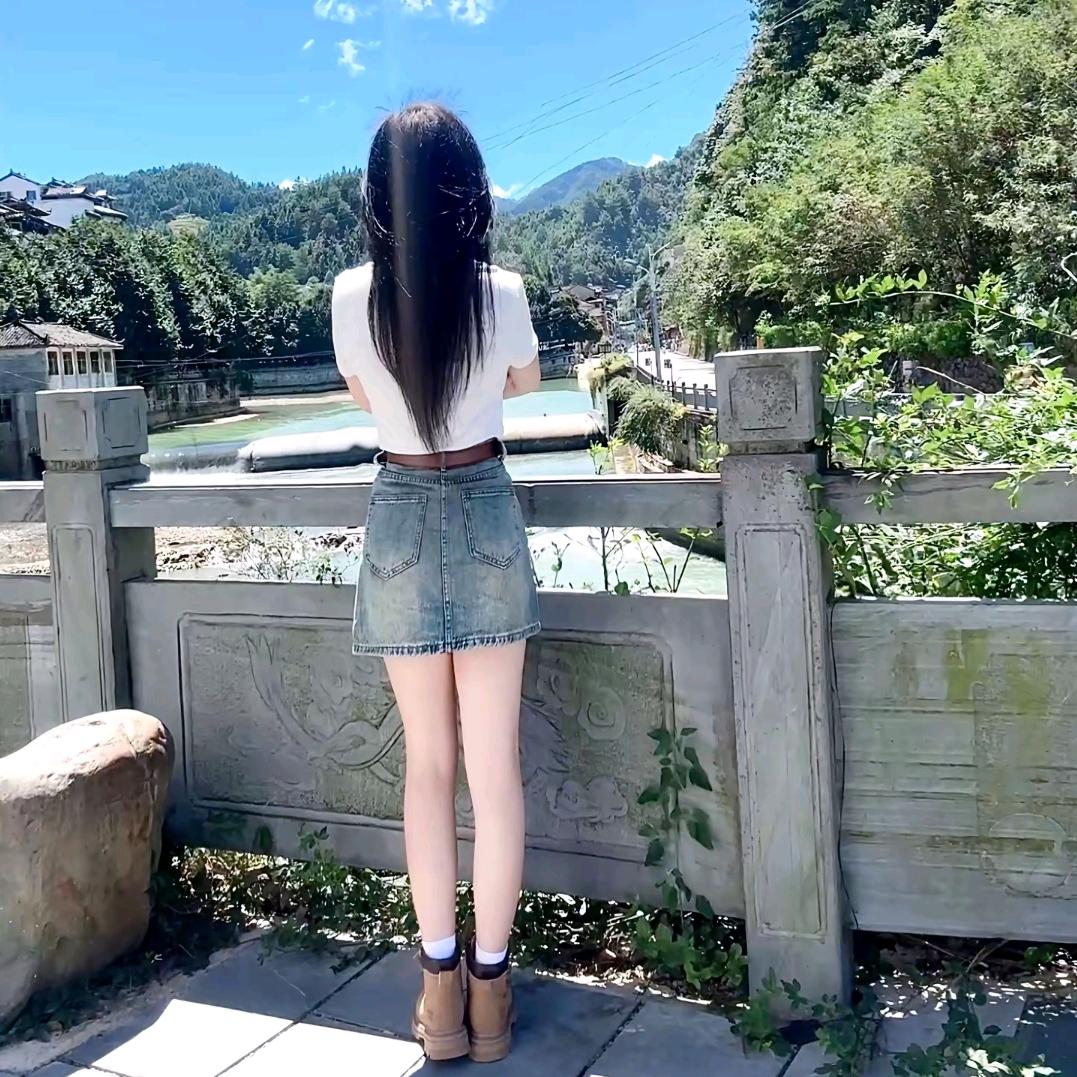 小妮😊