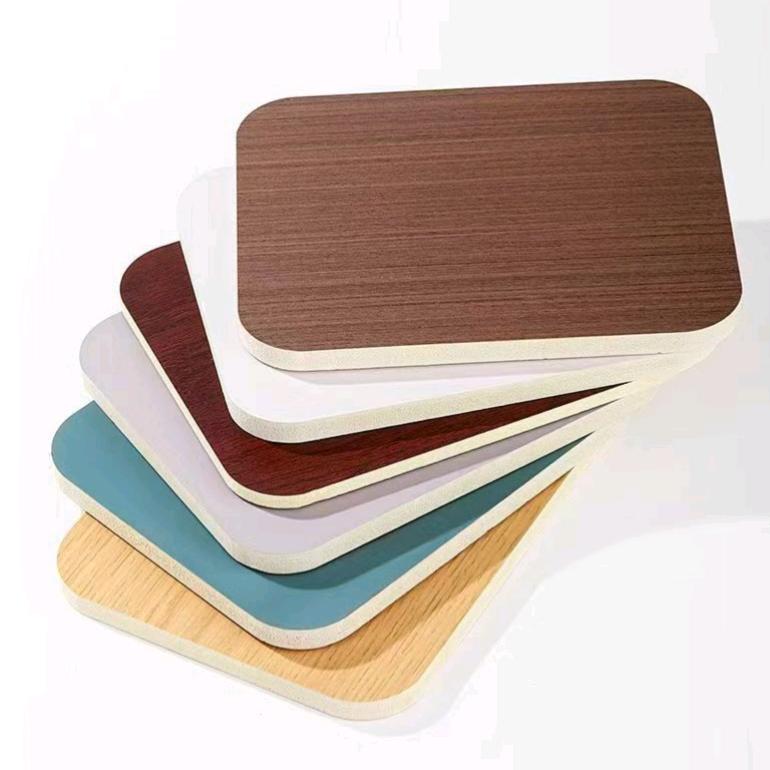 A广东室宇碳晶板-护墙板小芳