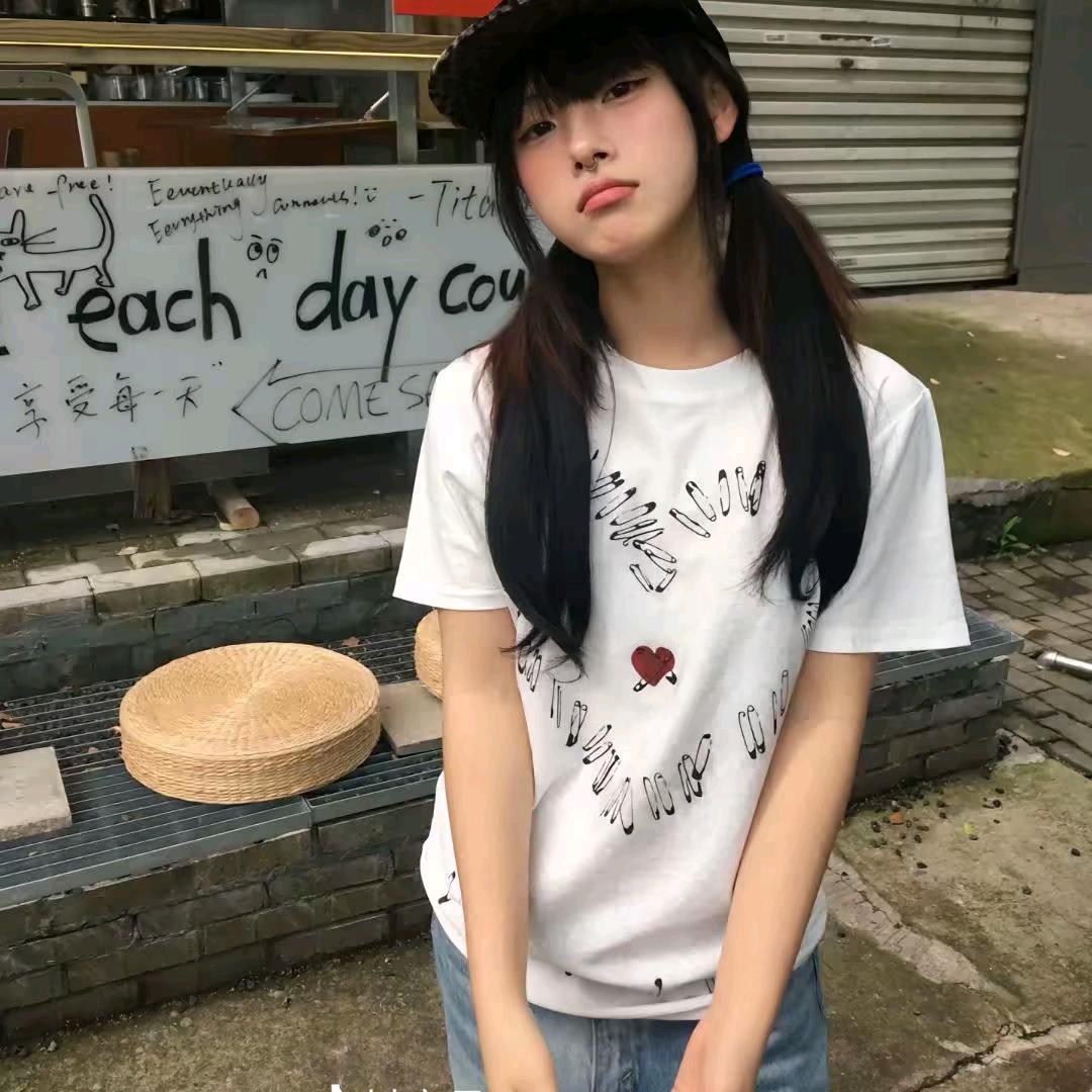寻...