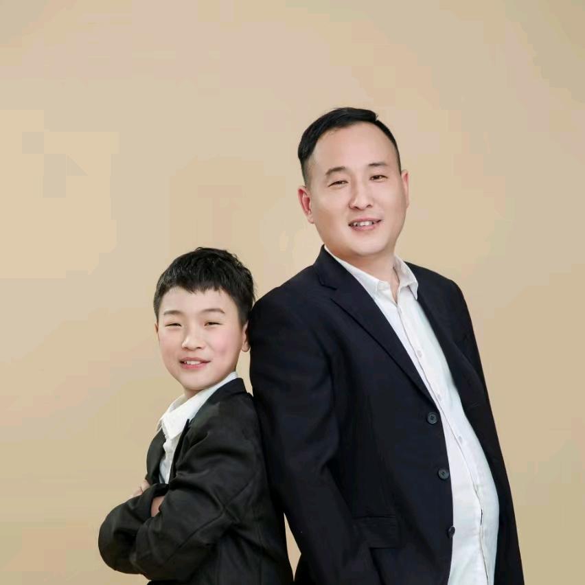 @郑州鹏哥铺砖[团队]