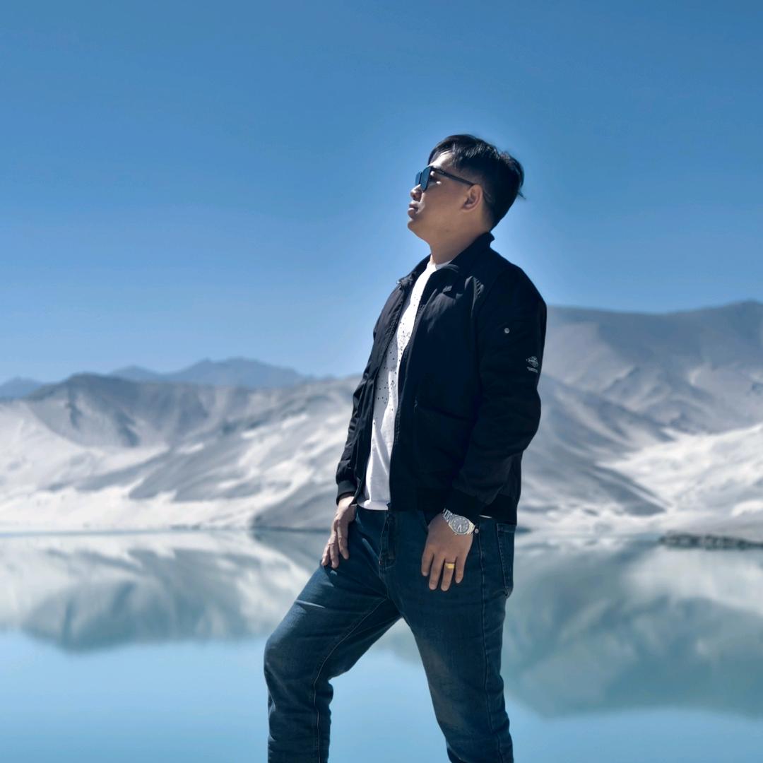 新疆西域中青汽车运输公司-蒋斌