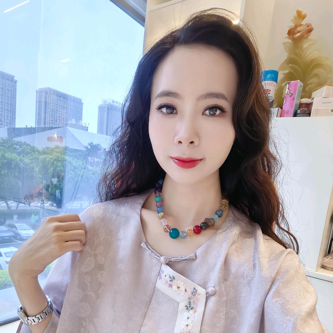 庄倩