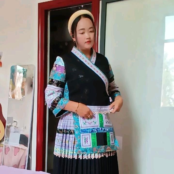 苗族朵儿