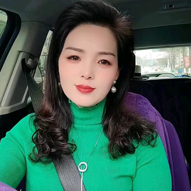 王邕菊  首  工  包装厂🚛🚛