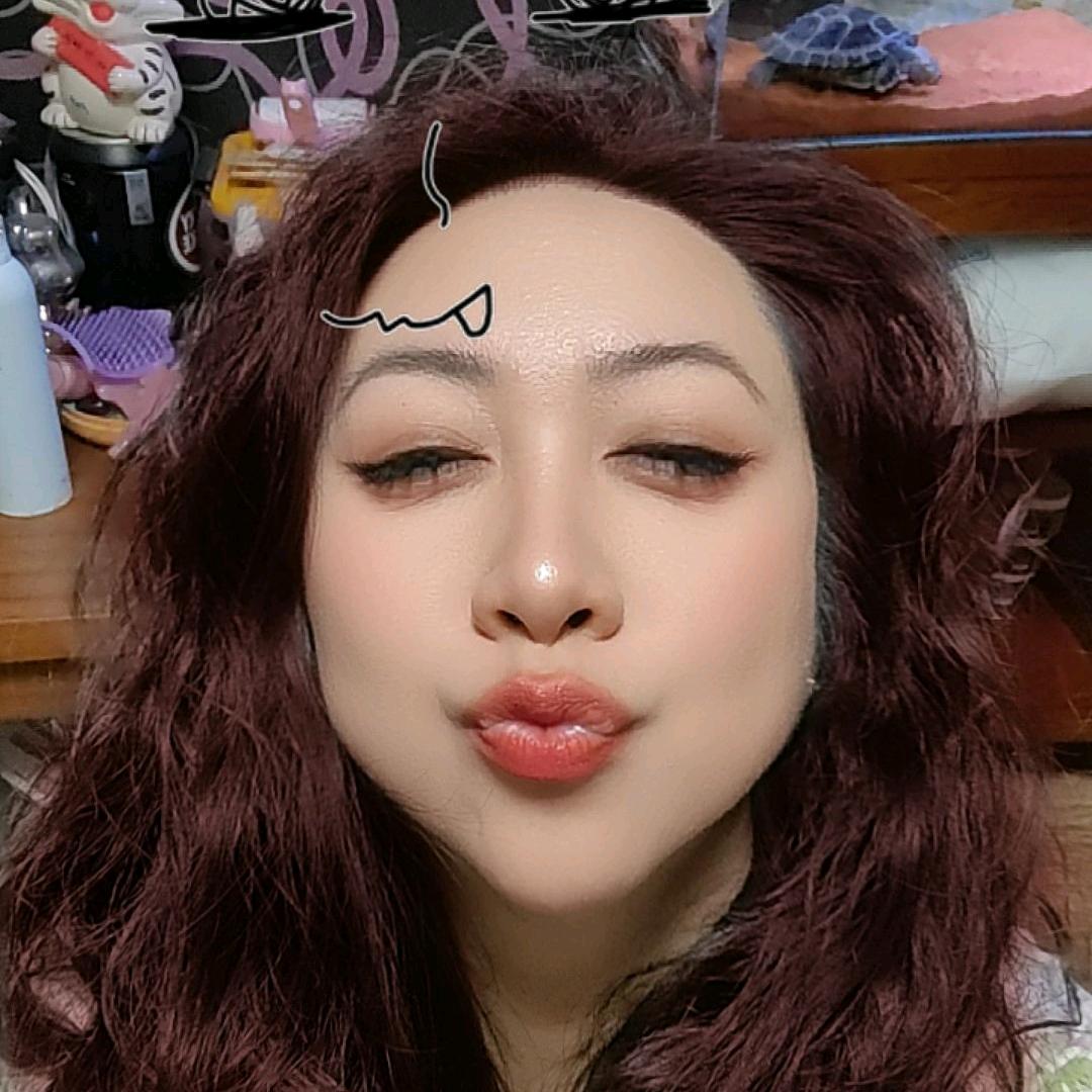 皮卡丘的红脸蛋