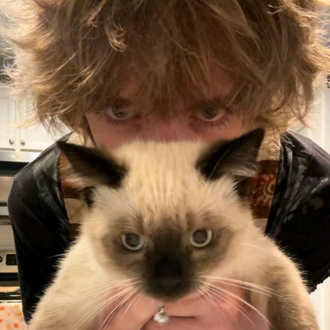 若清（小清学长♞健身版）