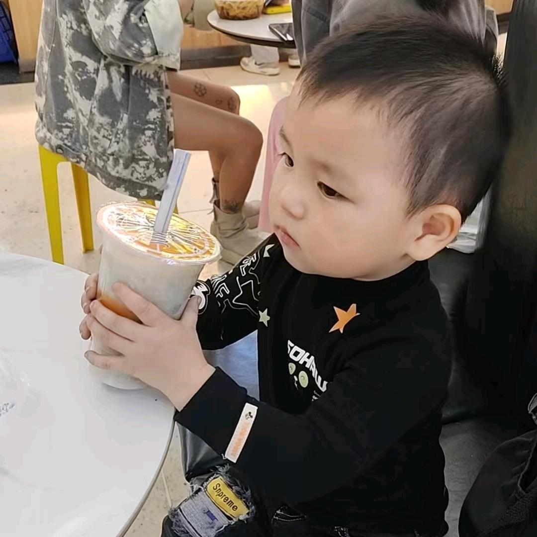 小逗逗吖