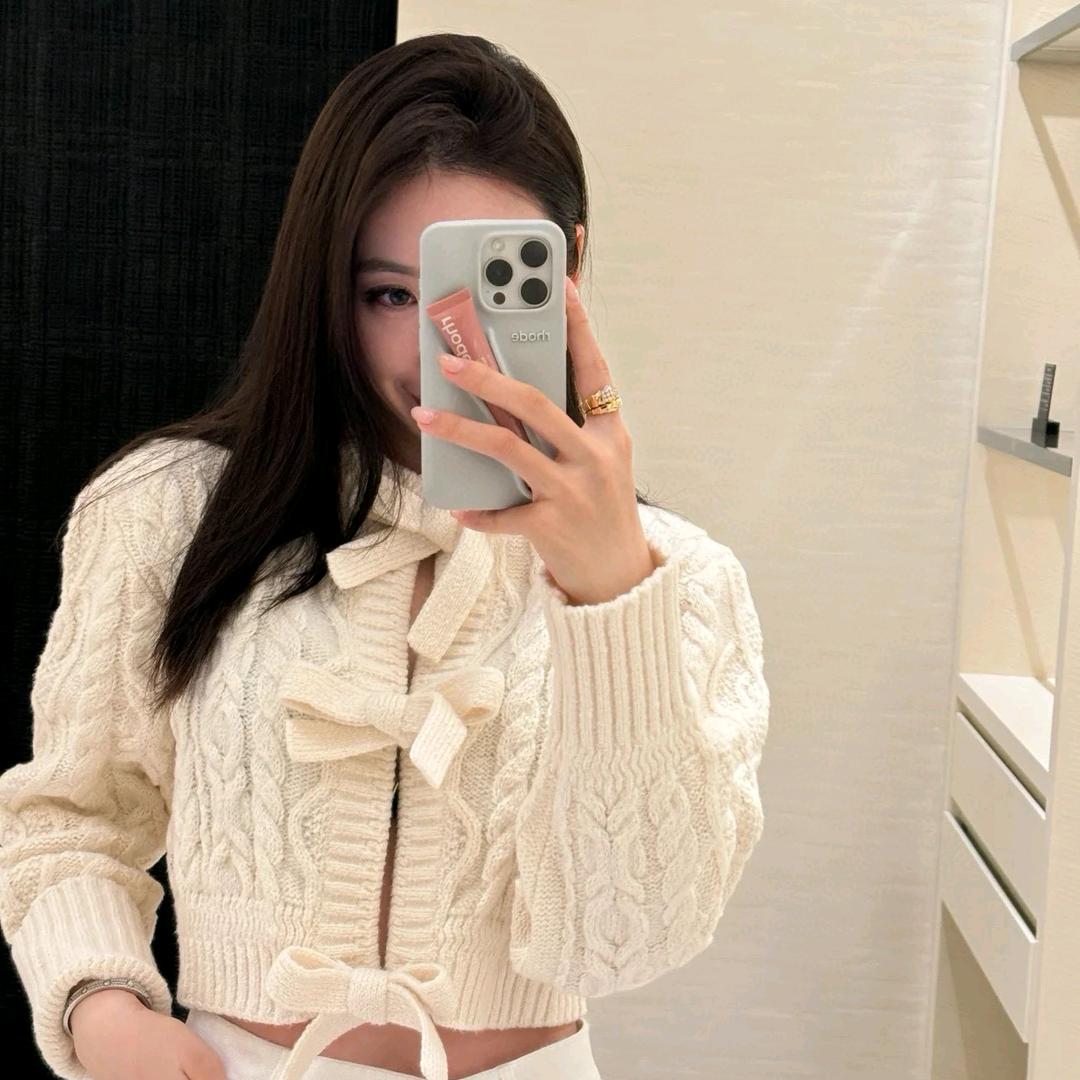 衣点点服装定制