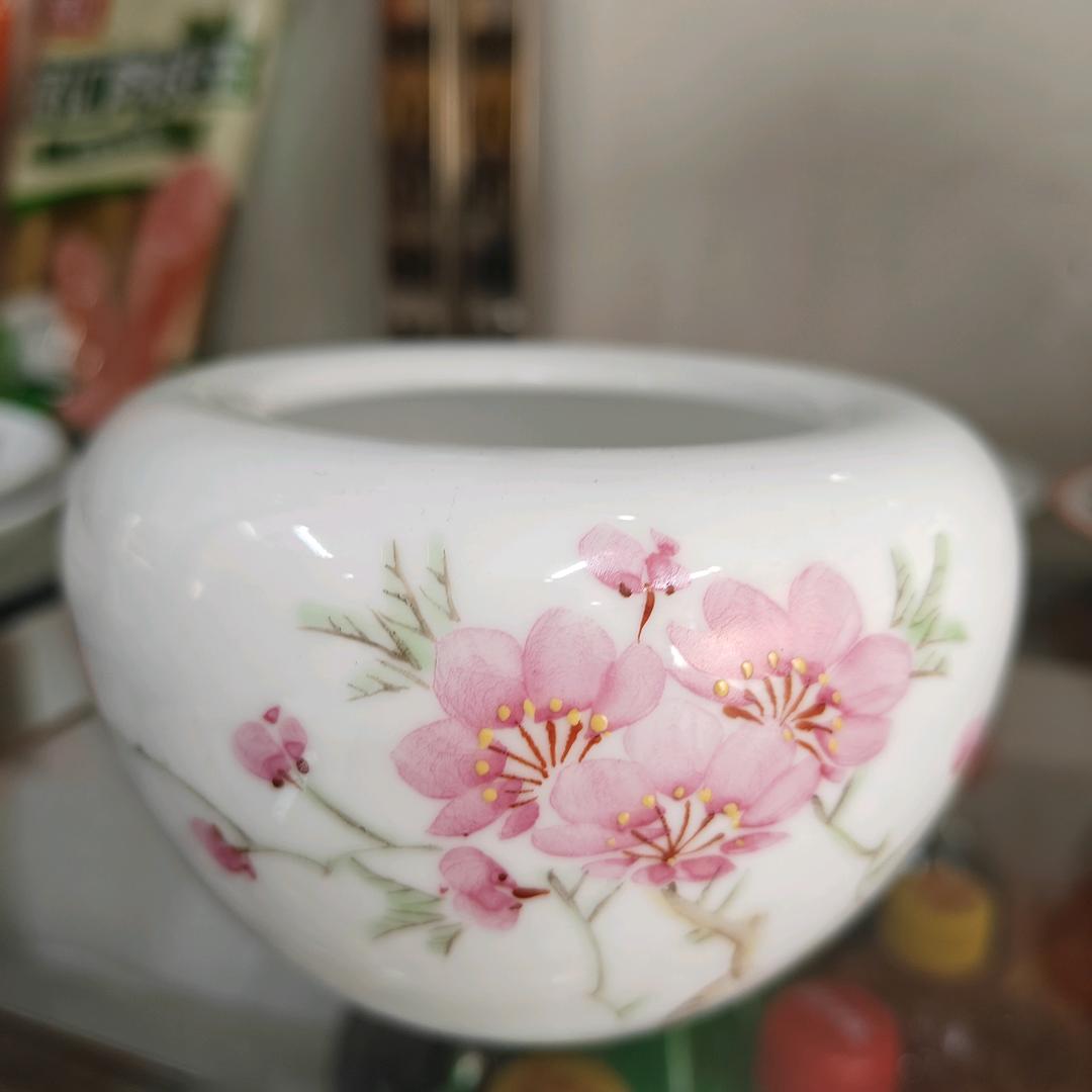 卖瓷器的七零后