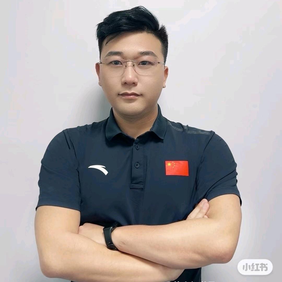 科信游泳—波波老师