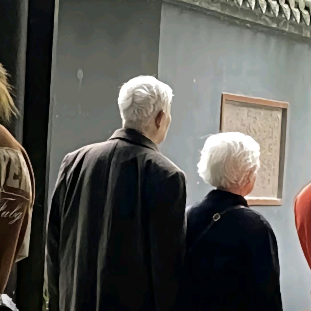 臭丞 ୧⍤⃝🥕