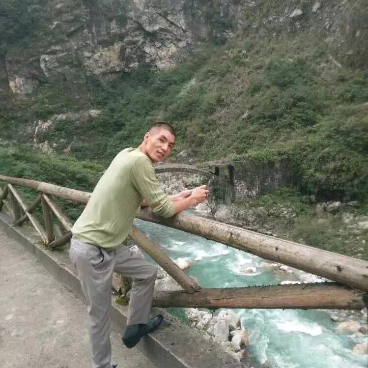 彭州土鸡哥