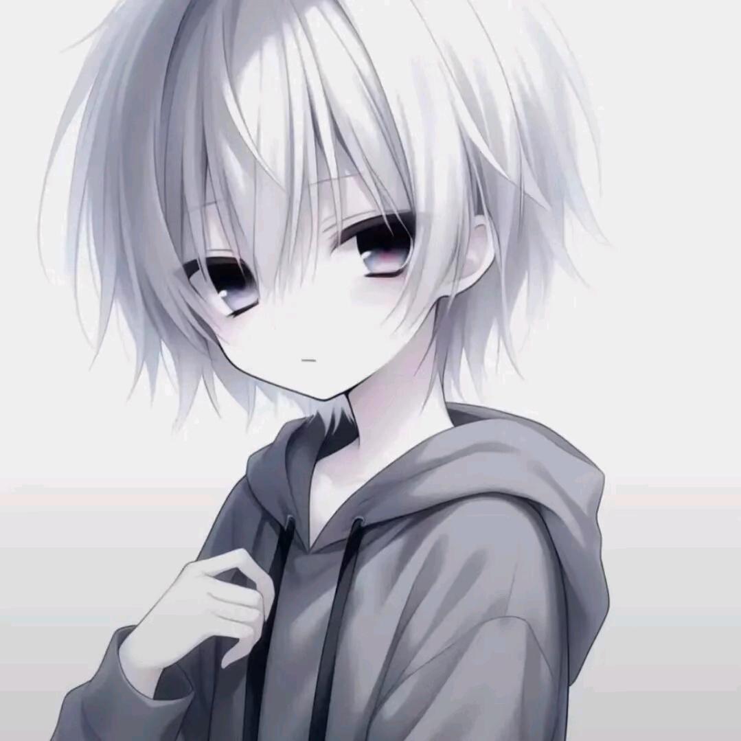 小小何