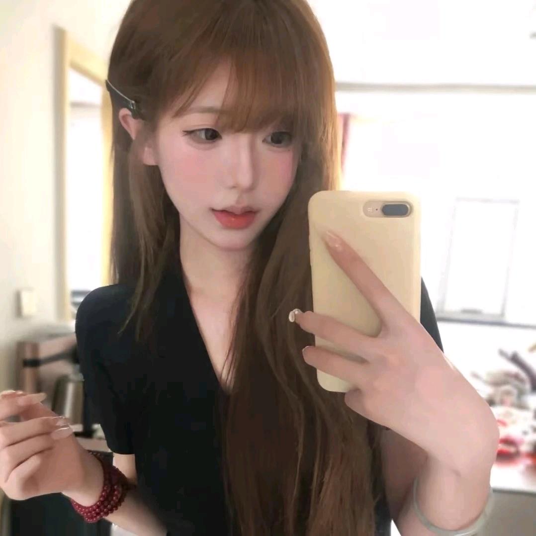 不⁴小哭包