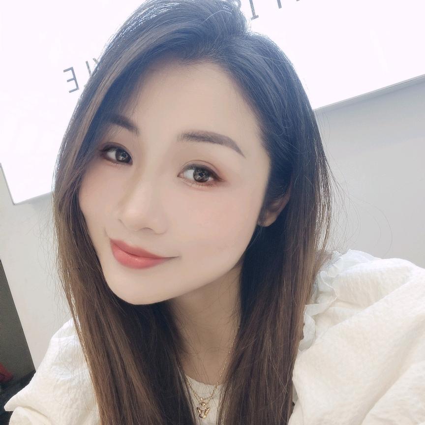 小薇👑