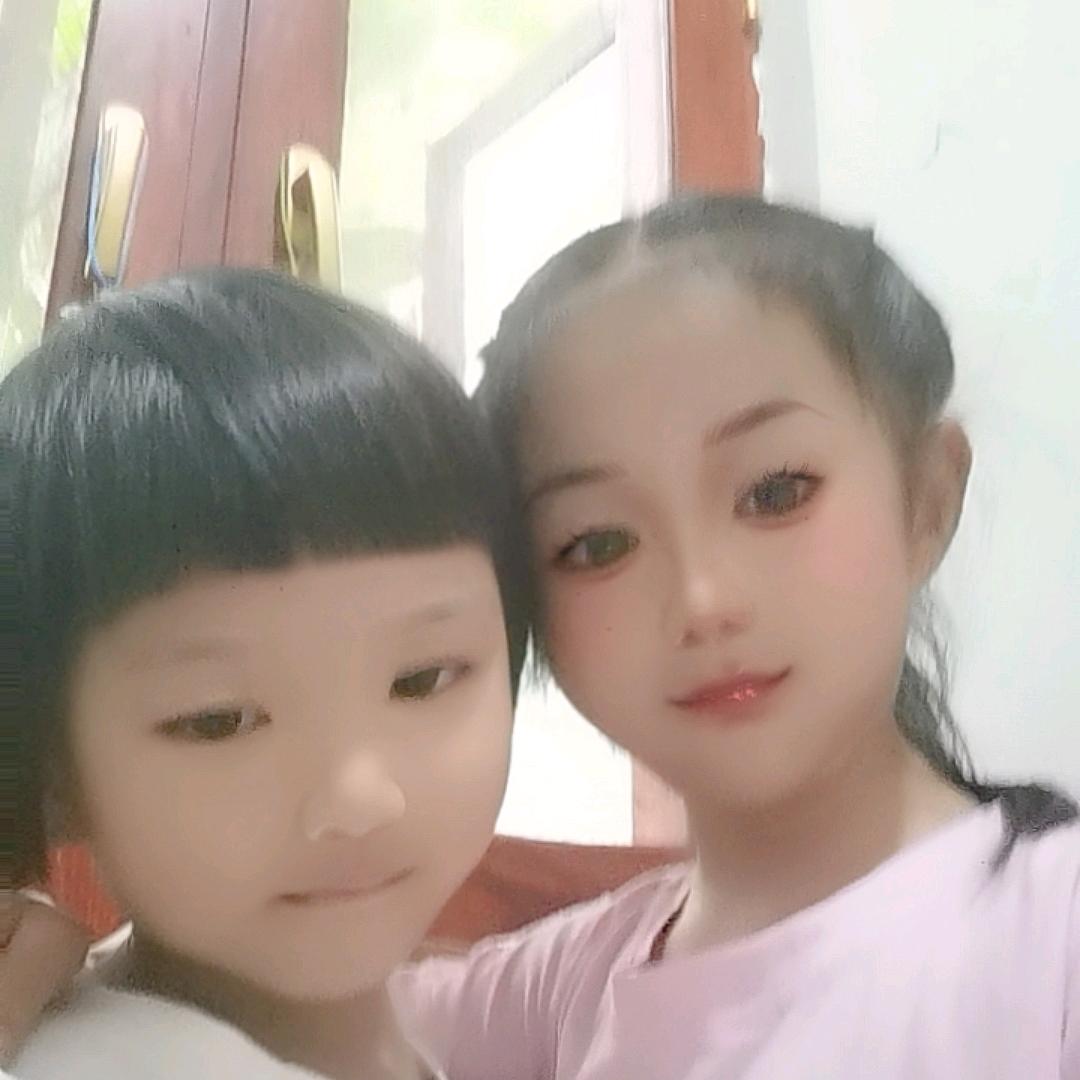 铱铱姐姐段一诺妹妹