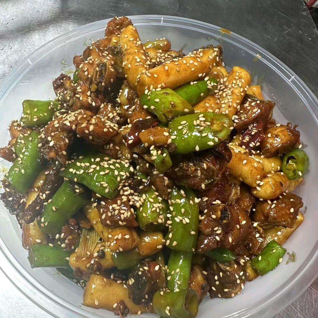 鱼你香遇酸菜鱼官方号