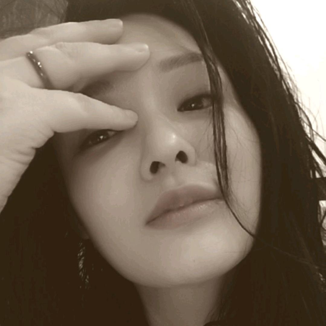 饭团子ృ༊