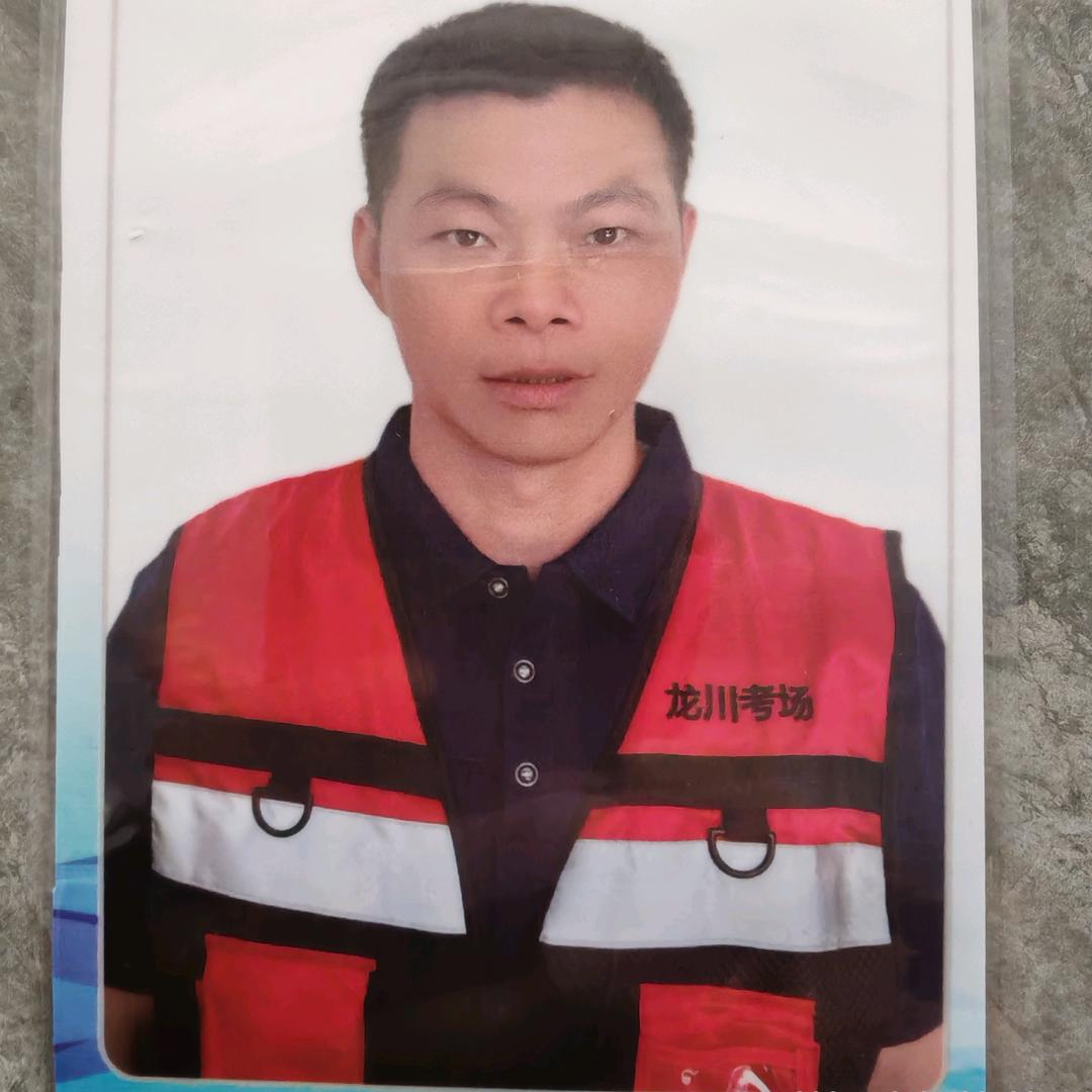 龙川县摩托车全科目考场 （袁东坤 ）