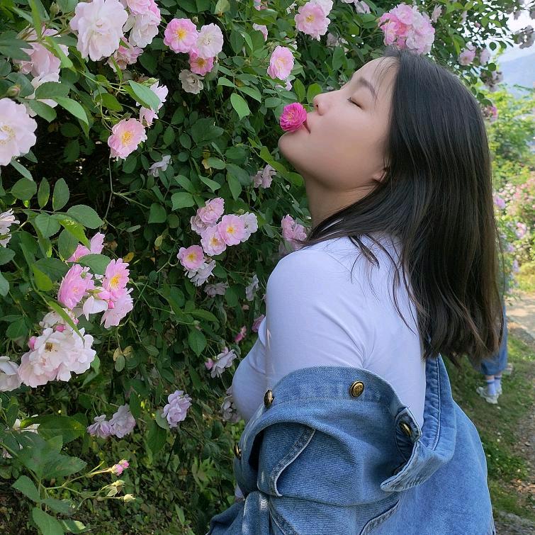 丽丽^