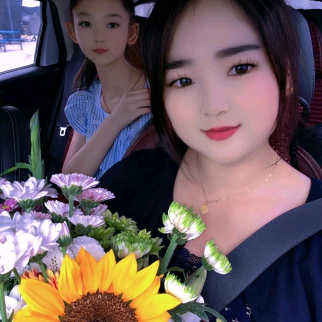 .ℳﺴ♡̶半颗糖ℳ.