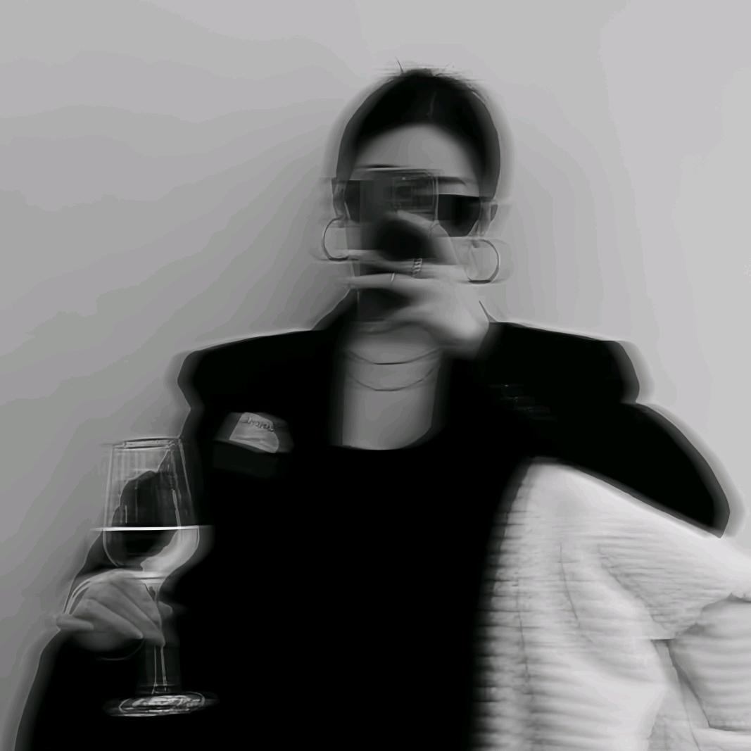 她。