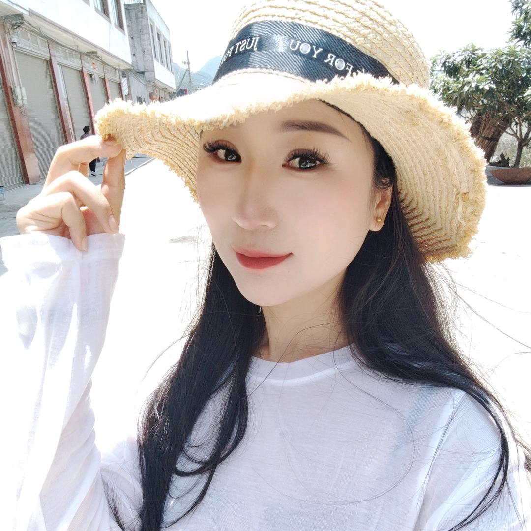 莎  莎