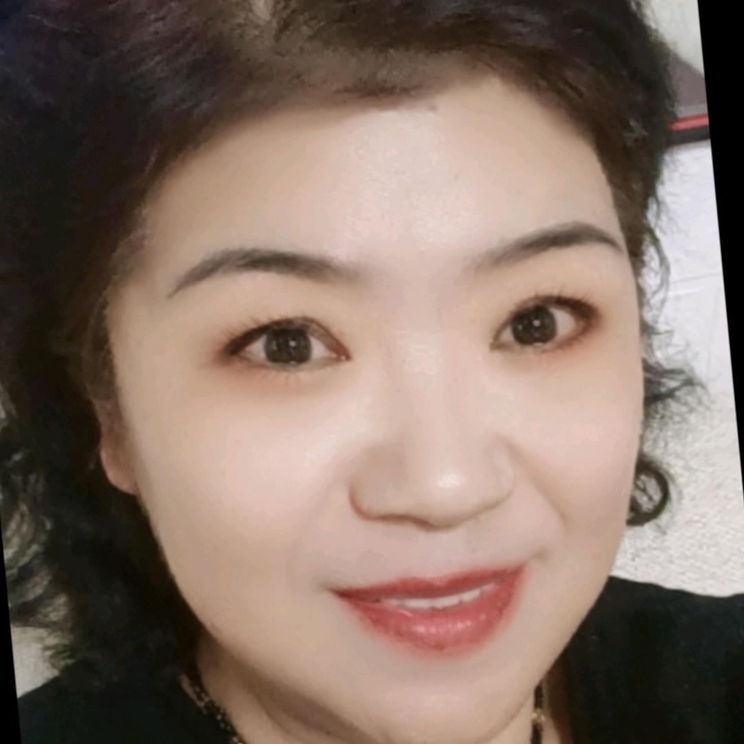 眼缘玉秀