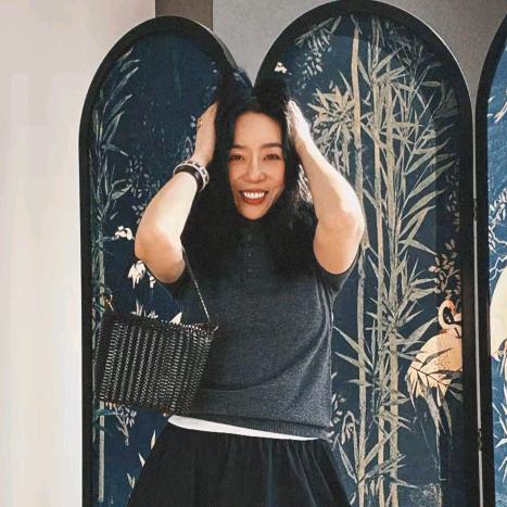 老板娘叫大大～穿搭分享