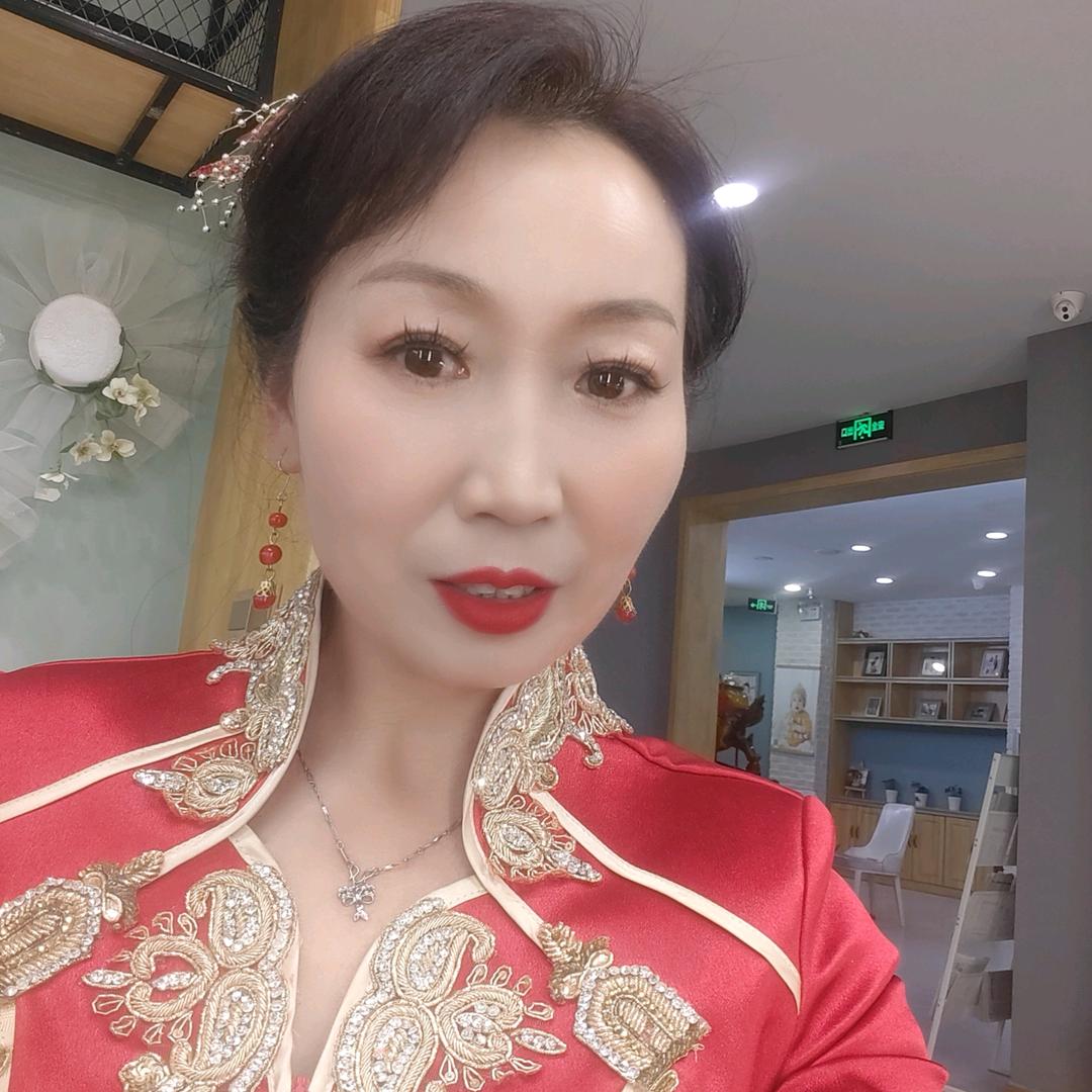 英家俩宝贝